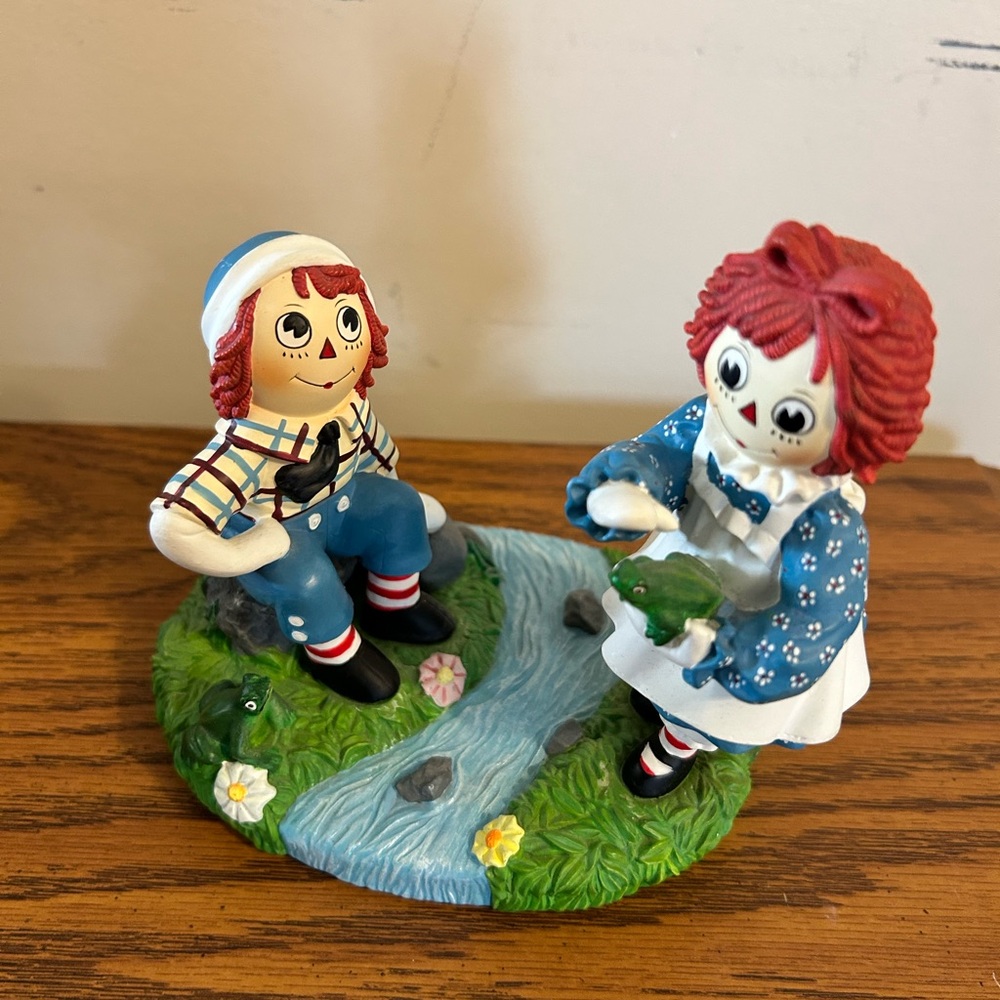 Danbury Mint Raggedy Ann & Andy -“Leap Frog” And Free Picnic Fun” -Read Please